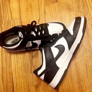 Nike dunk low panda